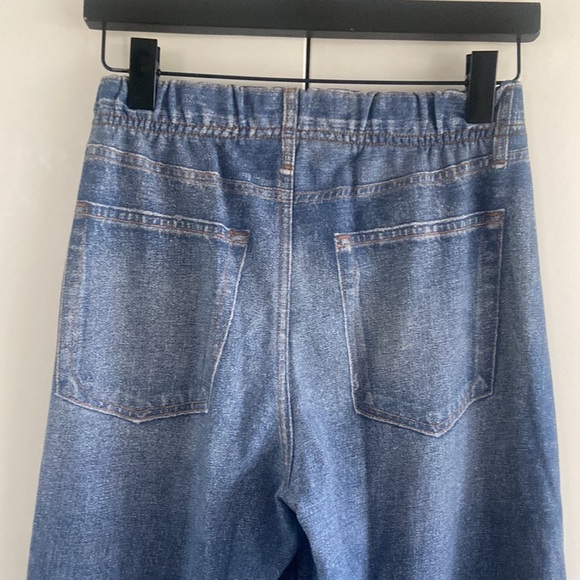 Ecru Denim-Print Wide-Leg Sweatpants - Picture 11 of 13